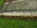 image of grave number 692683